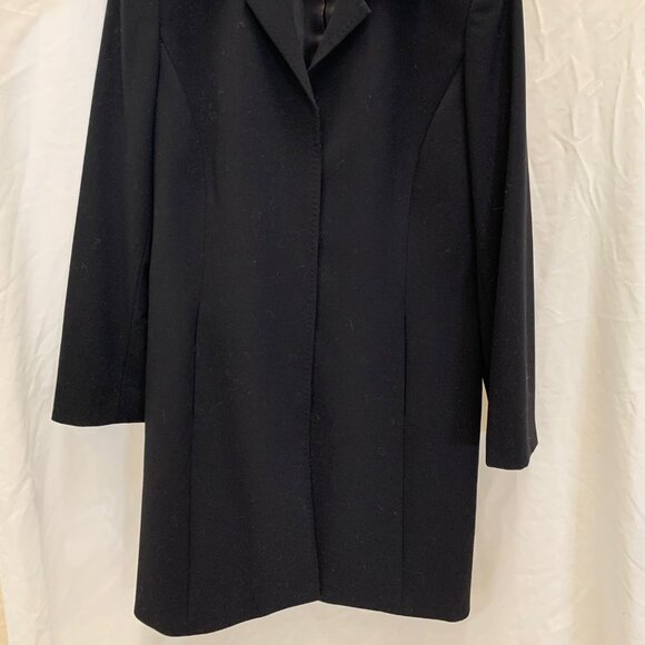 TAHARI Arthur S. Levine black hidden snap coat (12/14) - Picture 2 of 14